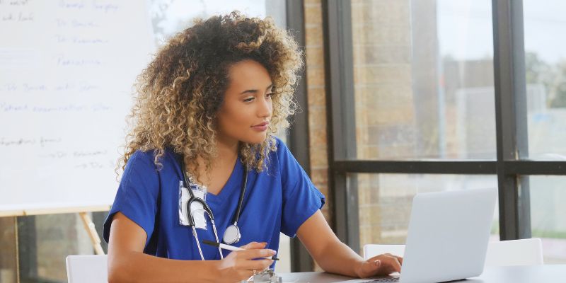 Ultimate Guide to Free CNA Courses Online:  Start Your Nursing Career Today 
